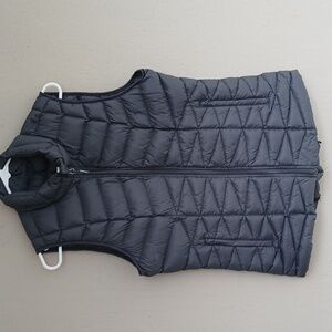 Down Vest Womens Size Large Grey Zip Up Puffer Lightweight Packable